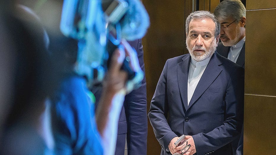 major-dispute-to-threaten-trump’s-iran-deal-over-billions-in-frozen-tehran-funds:-expert