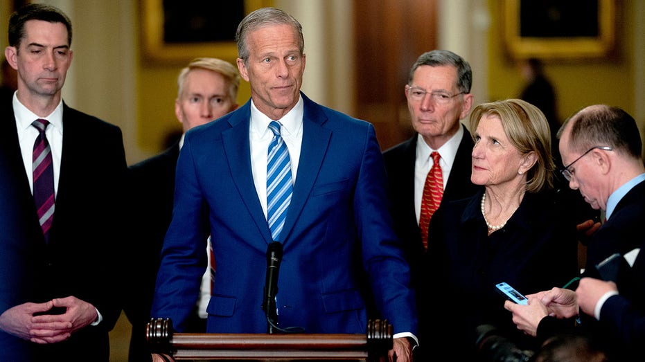 reporter’s-notebook:-senate-republicans-brace-for-tough-lunch-with-trump-amid-legislative-clashes