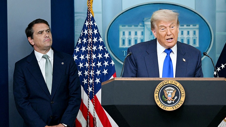 bill-barr-says-todd-blanche-isn’t-‘a-toady,’-urges-senate-to-confirm-trump’s-ag-pick