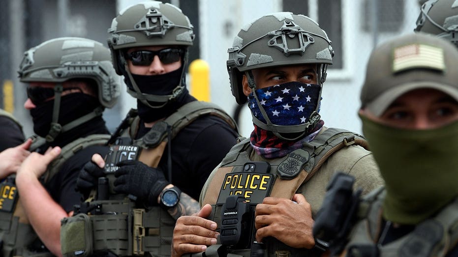 blue-state’s-anti-ice-pledge-collapses-as-gop-warns-of-new-sanctuary-‘confederacy’