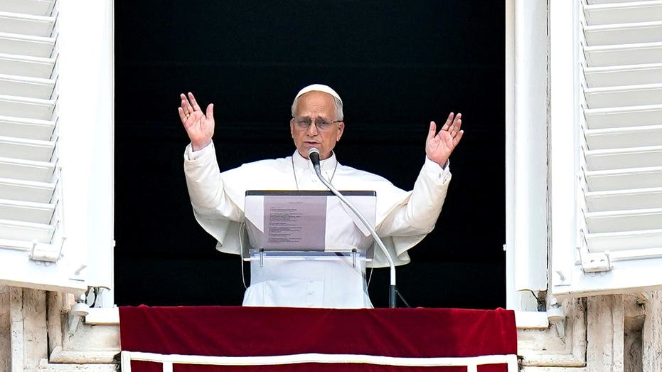 pope-leo-pleads-with-breakaway-catholic-group-not-to-commit-‘sin-of-extreme-gravity’