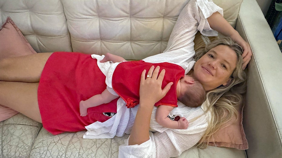 australian-mother-healing-with-‘beautiful-messages’-after-losing-arm-to-shark-attack