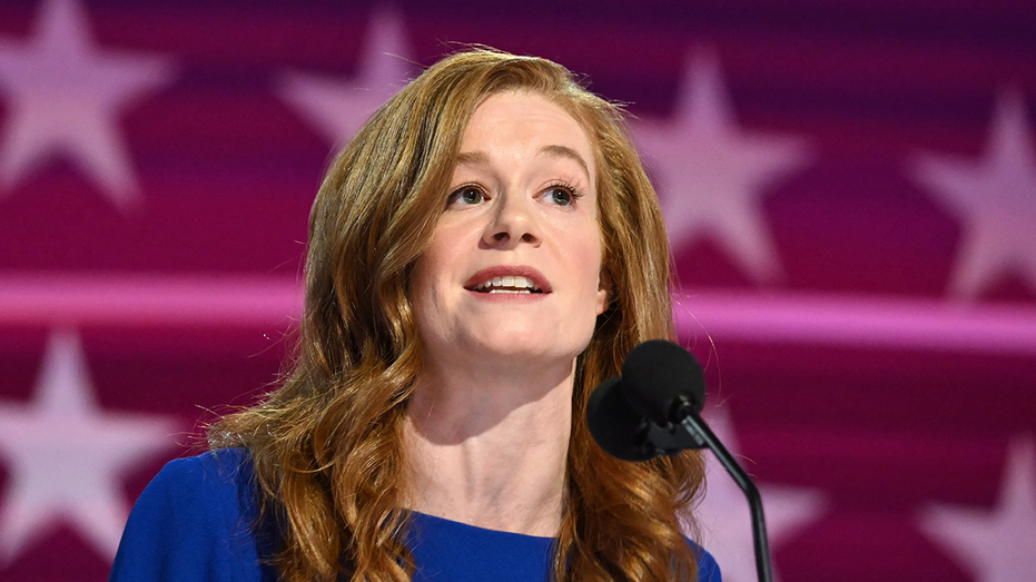 michigan-democrat-mallory-mcmorrow-drops-out-of-senate-race-weeks-before-primary