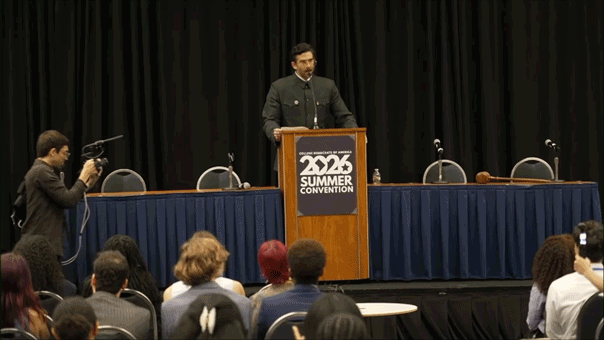 leftist-streamer-sparks-online-firestorm-over-speech-to-college-dems-in-mao-style-suit:-‘they’re-communists’