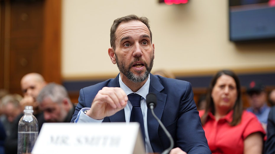 jack-smith-doubles-down-against-gop-accusations-he-lied-under-oath