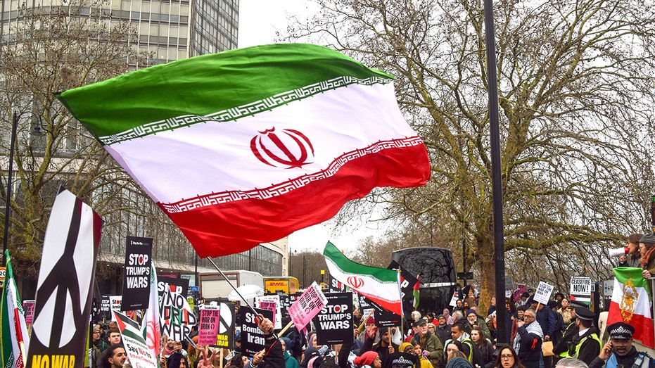 iran-expert-brands-islamic-center-of-england-iran’s-‘uk-office,’-urges-immediate-closure