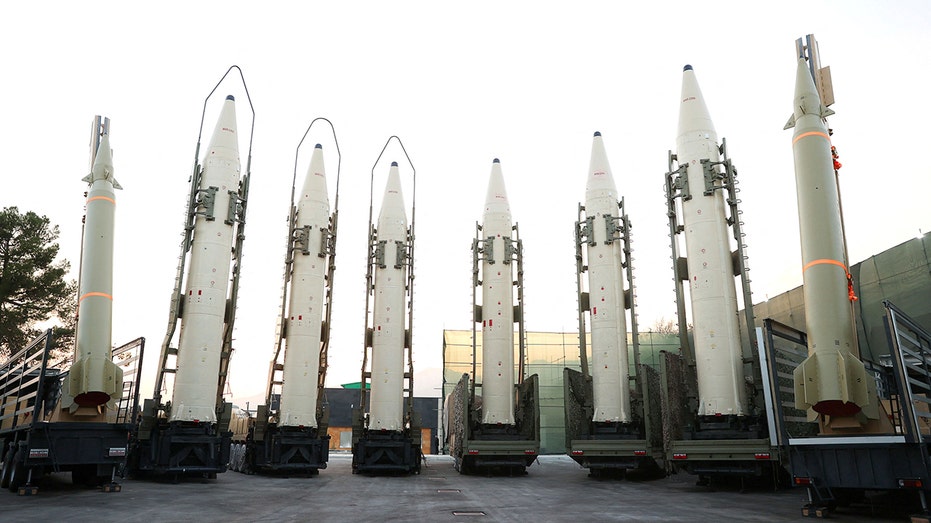 iran-could-unleash-‘kinetic’-response-as-us-tightens-economic-containment,-analyst-warns