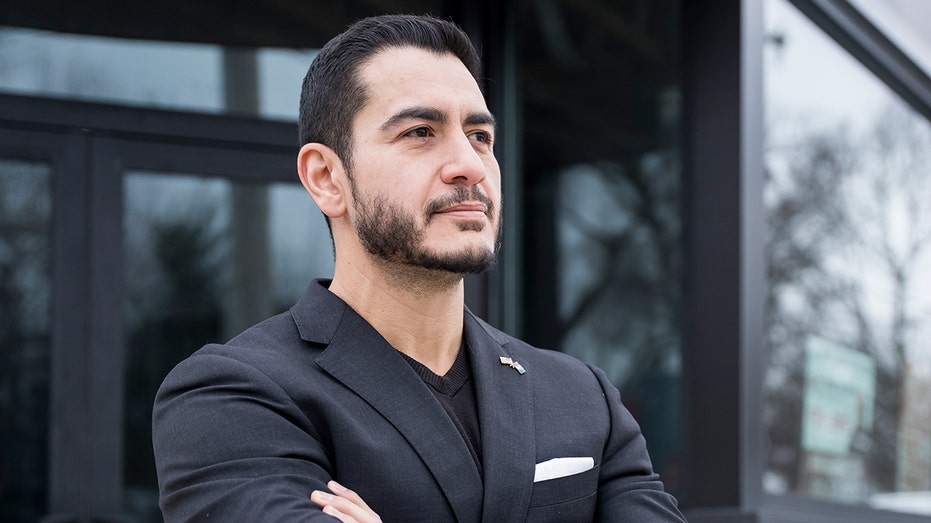 dsa-brand-on-trial-as-el-sayed-struggles-where-dems-can-least-afford-it