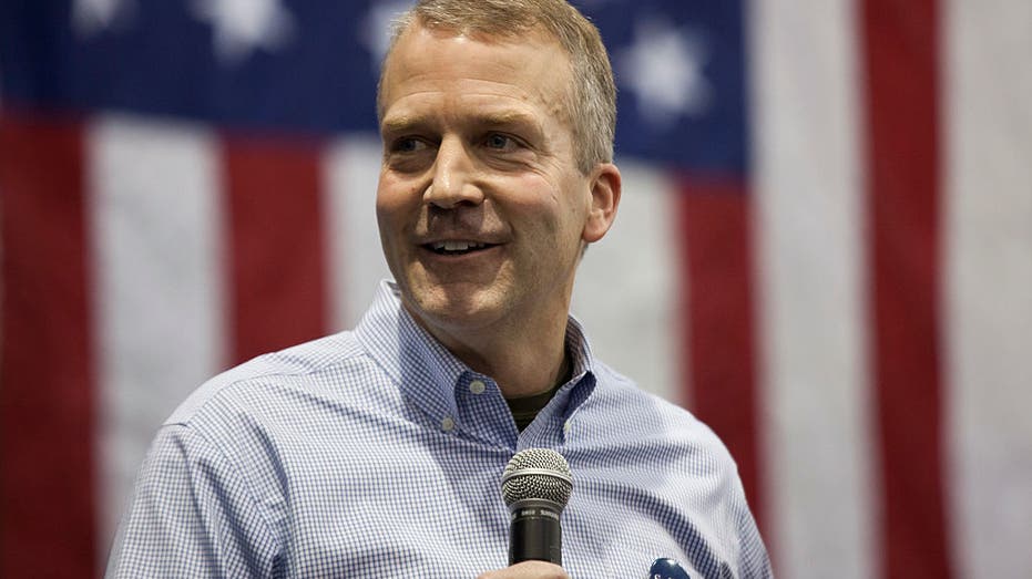 gop-senator,-ex-house-dem-emerge-from-alaska’s-‘jungle-primary’-despite-far-left-meddling