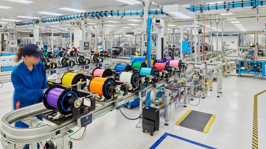 massive-ai-boom-puts-one-of-america’s-oldest-manufacturers-on-path-to-double-in-size,-ceo-says