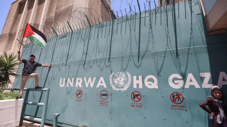 un-agency-accused-of-hamas-ties-sees-another-european-nation-cut-funding