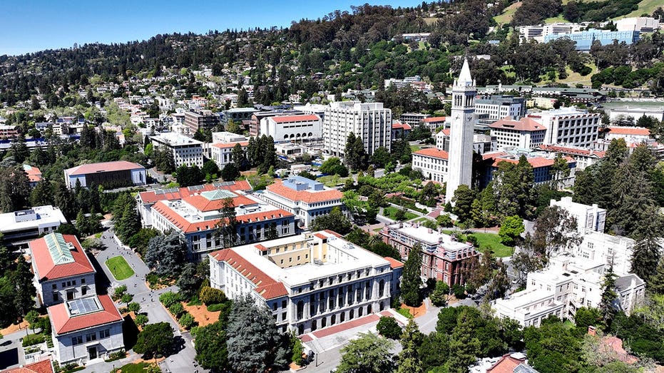 trump-administration-accuses-prestigious-law-school-of-favoring-black-applicants-over-white,-asian-peers