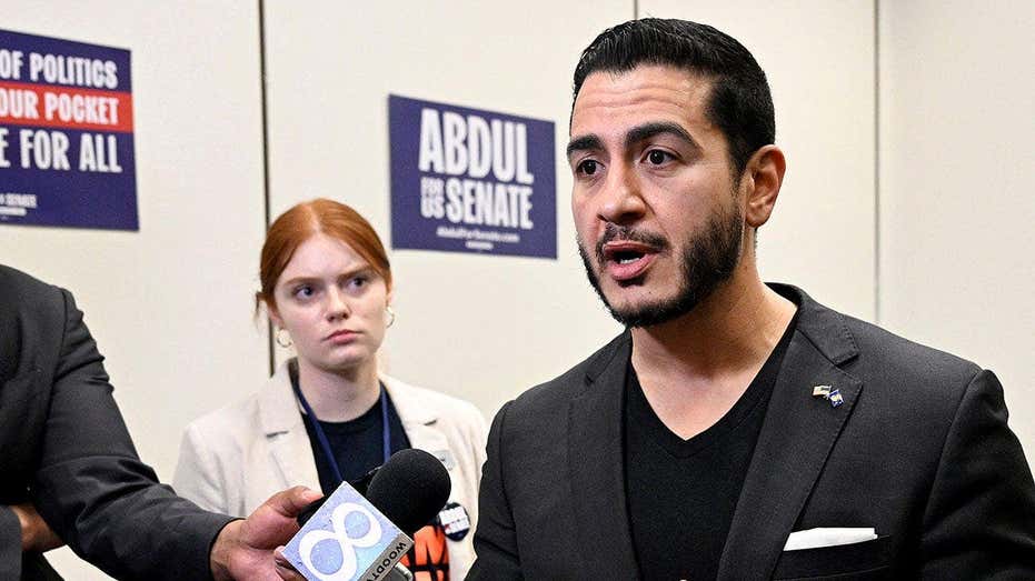 abdul-el-sayed-touts-‘whole-a–’-medical-credentials-while-defending-sex-changes-for-children