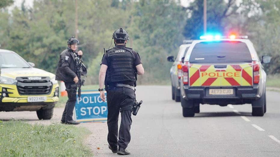 uk-police-arrest-‘explosive’-suspects-near-us-airbase,-key-to-iran-war