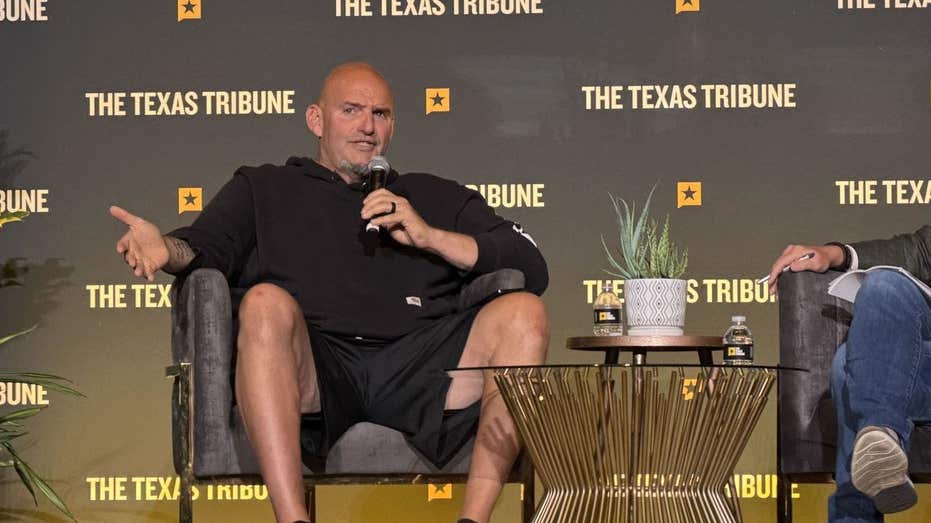john-fetterman-accidentally-calls-himself-a-‘lifelong-republican’-at-texas-tribune-festival