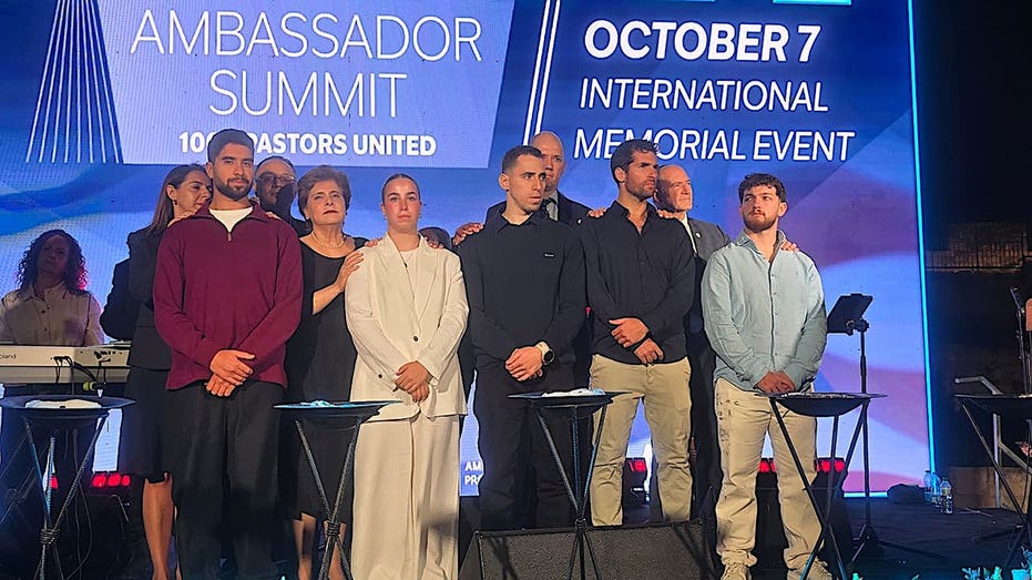‘the-world-is-standing-with-you’:-christian-leaders-from-122-countries-unite-in-jerusalem-for-oct-7