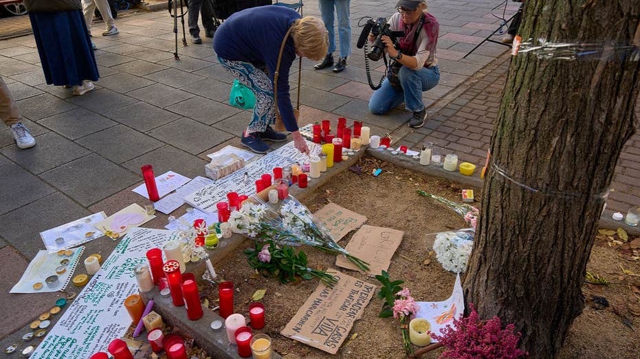 woman,-87,-dies-after-being-carried-from-home-of-70-years-on-stretcher-during-eviction-in-spain