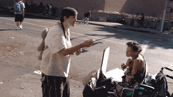 exclusive:-inside-la’s-homeless-hellscape-—-unlikely-critics-blast-dems-as-gop-hopeful-tours-skid-row